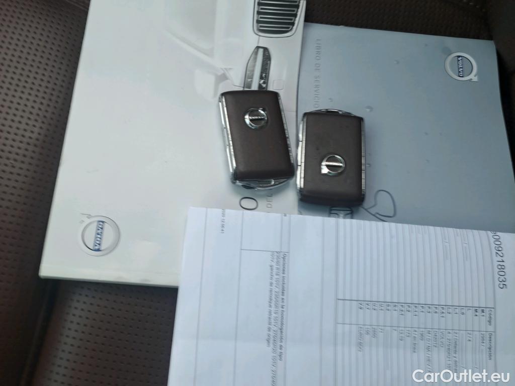  Volvo  XC90 VOLVO  / 2019 / 5P / todoterreno 2.0 B5 D AWD Inscription Auto #14