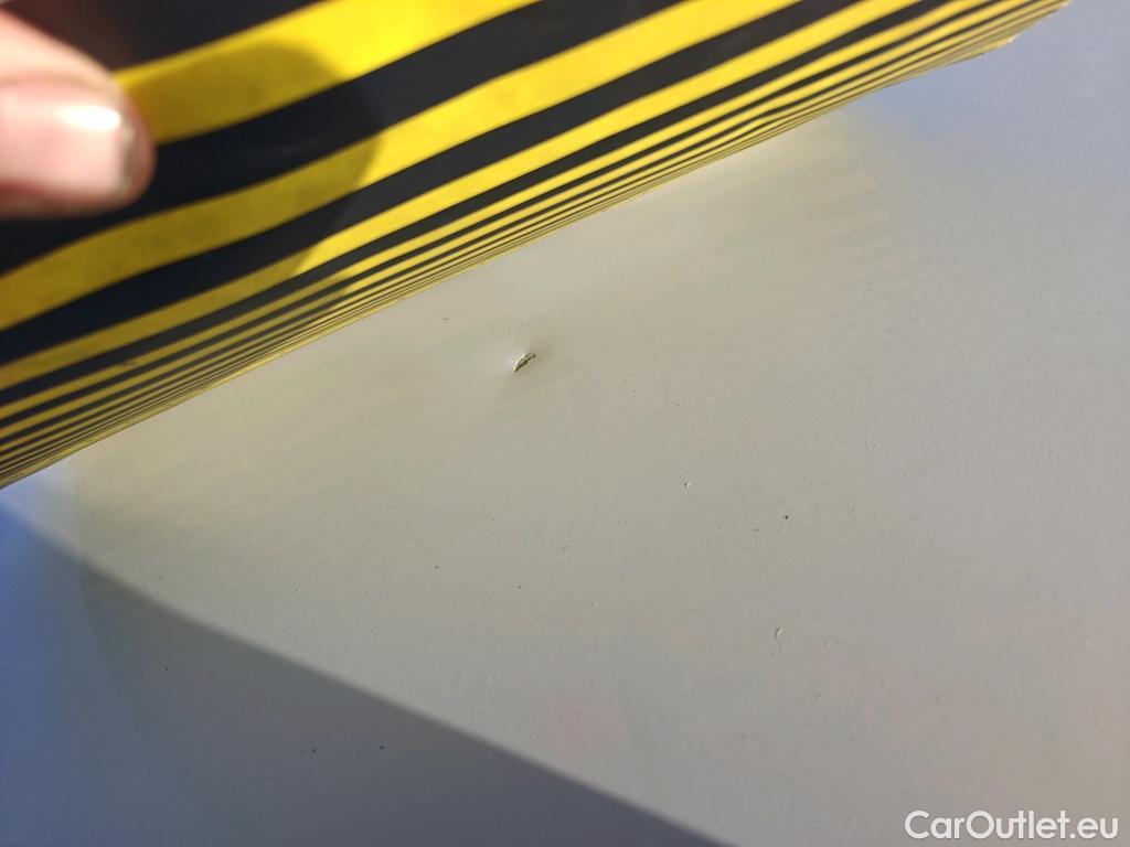  Citroen  Berlingo CITROEN  / 2018 / 4P / combi Talla M BlueHDi 100 S&S LIVE (AC) #27