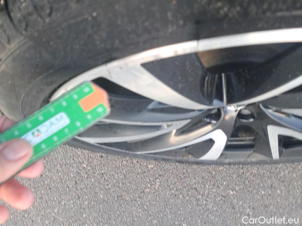  Volvo  XC90 VOLVO  / 2019 / 5P / todoterreno 2.0 B5 D AWD Inscription Auto #8