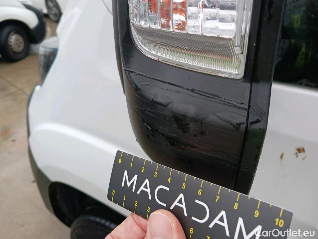  Peugeot  Boxer  Furgón Techo Elevado 335 L2H2 Premium BlueHDi 140 Stop&Start HDi #43