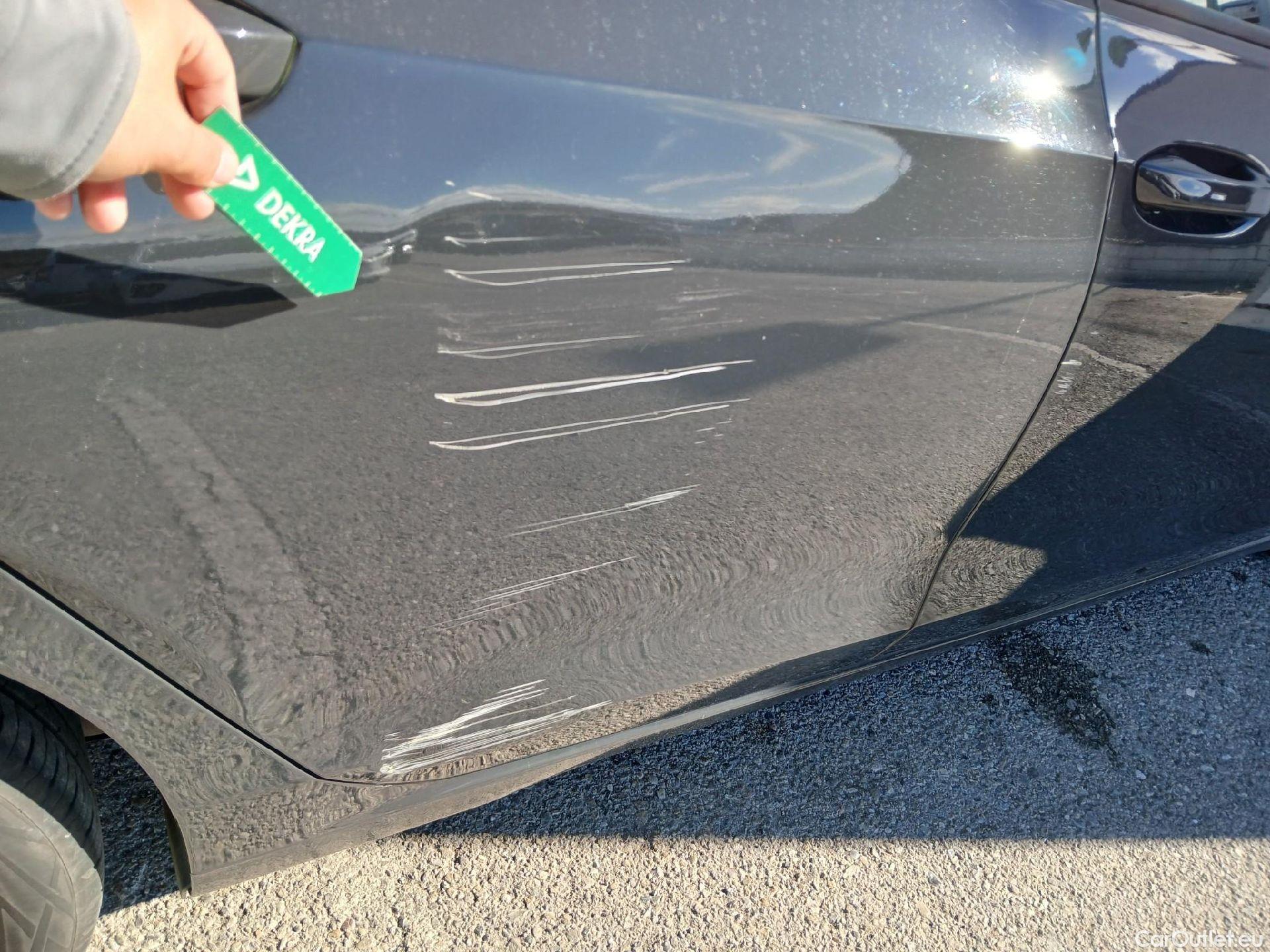  Volkswagen  Golf  VOLKSWAGEN / 2020 / 5P / berlina con portón Life 1.0 eTSI 81kW (110CV) DSG #15