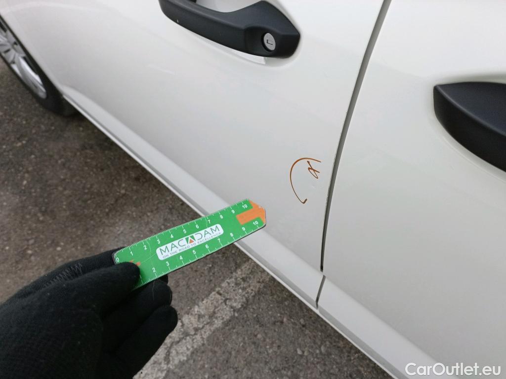  Volkswagen  Caddy VOLKSWAGEN  / 2020 / 4P / combi Kombi 2.0 TDI 75kW (102CV) #38