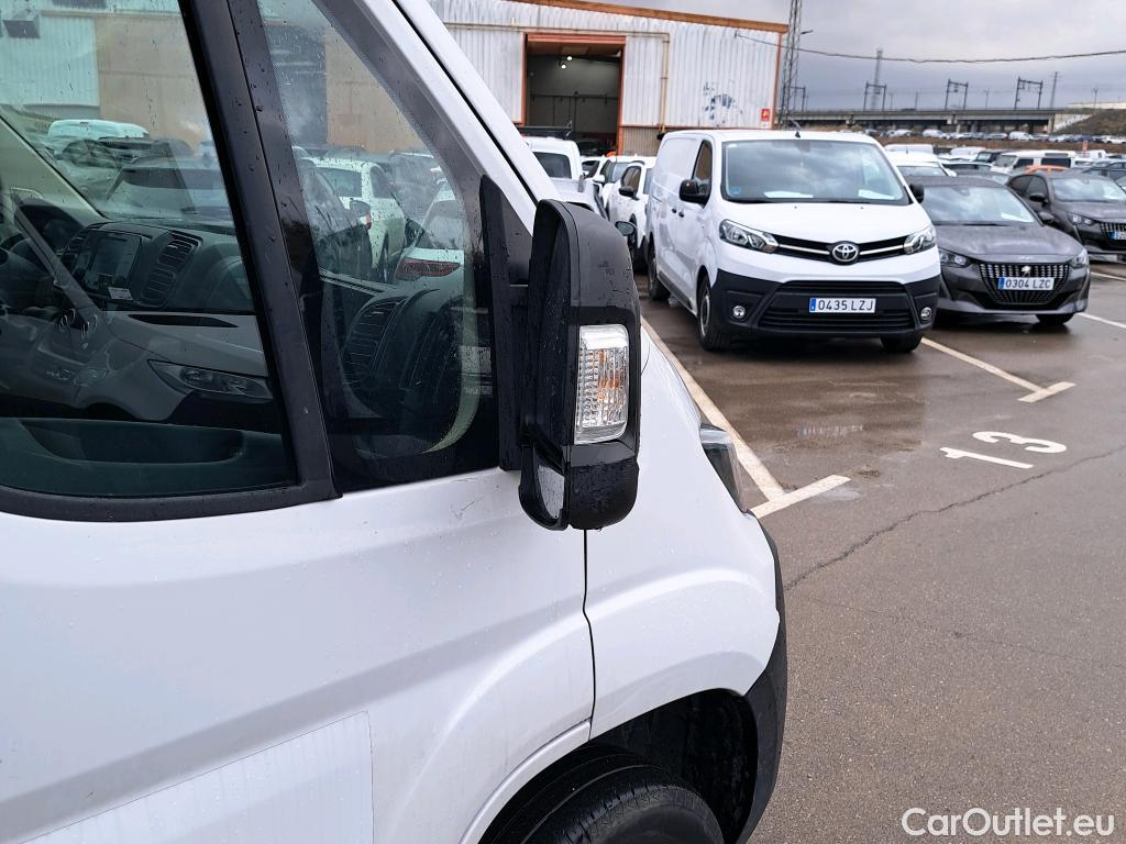  Fiat  Ducato FIAT  / 2014 / 4P / furgón 33 L2H2 2.3 Multijet 103kW (140CV) (AC2) #1
