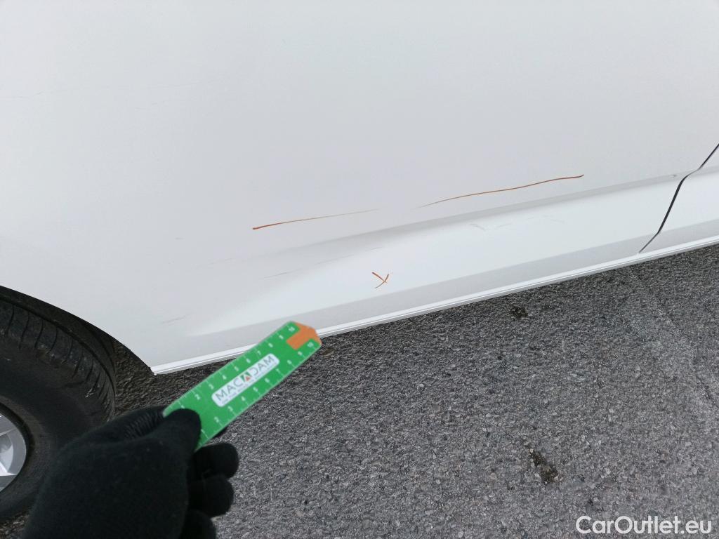  Volkswagen  Caddy VOLKSWAGEN  / 2020 / 4P / combi Kombi 2.0 TDI 75kW (102CV) #11