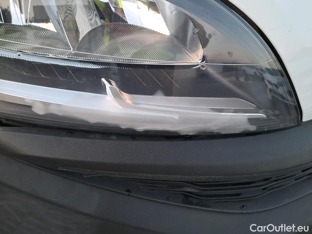  Fiat  Doblo FIAT Doblò Cargo/2015/4P/furgón derivado de turismo Cargo SX 1.3 Mjet 70 kW (95 CV) #4