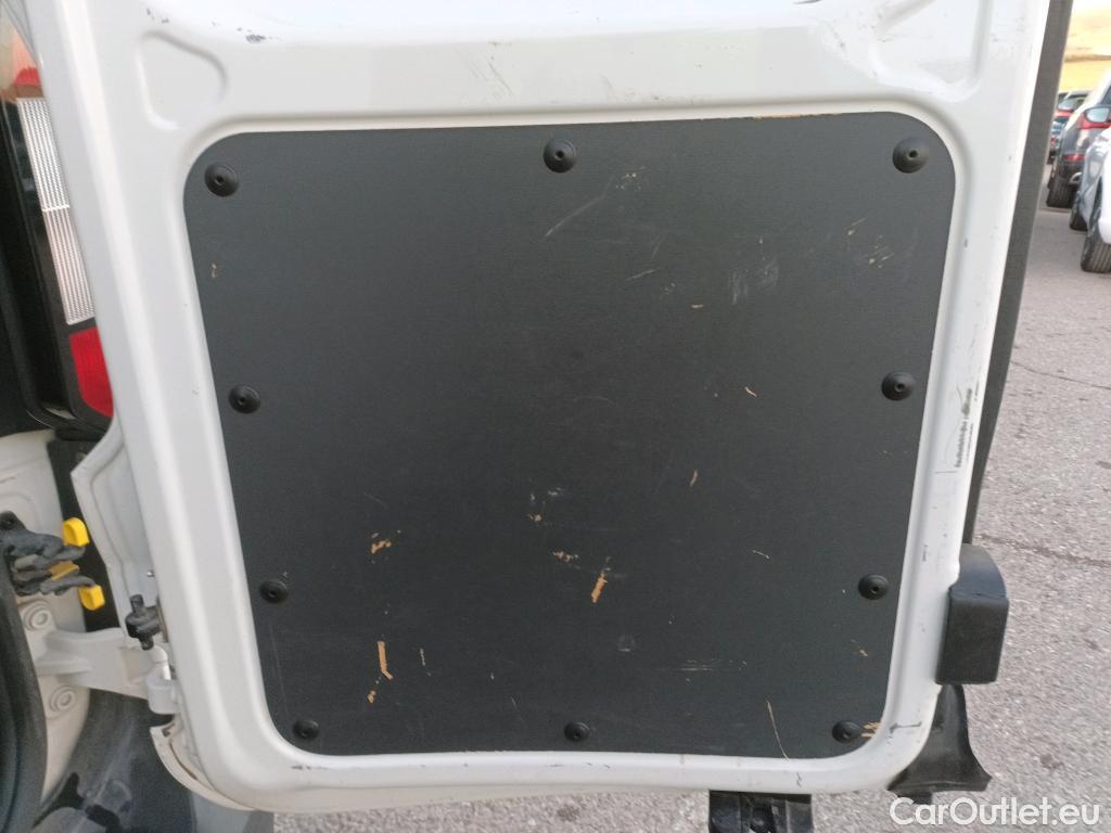  Volkswagen  Caddy VOLKSWAGEN  / 2020 / 4P / combi Kombi 2.0 TDI 75kW (102CV) #31