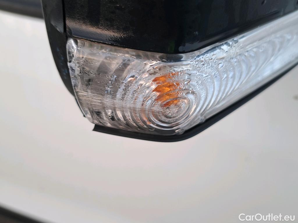  Fiat  Doblo FIAT Doblò Cargo/2015/4P/furgón derivado de turismo Cargo SX 1.3 Mjet 70 kW (95 CV) #43