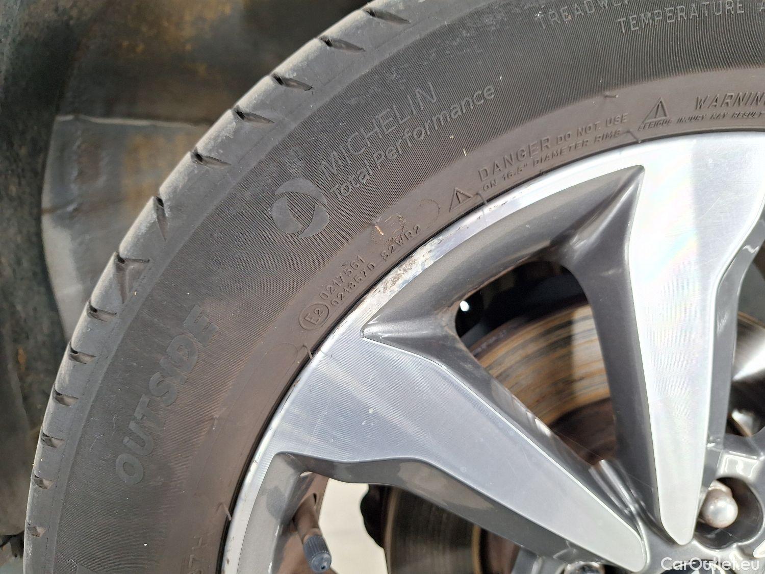  KIA  STONIC Kia,  FL'20, KIA  1.2 Must 5d #8