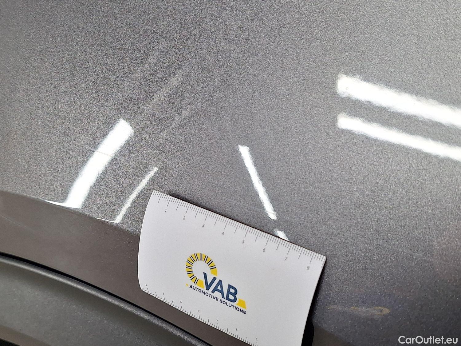  Peugeot  2008 Peugeot,  '19, Peugeot  1.2 Puretech 74KW S&S Active Pack 5d #28