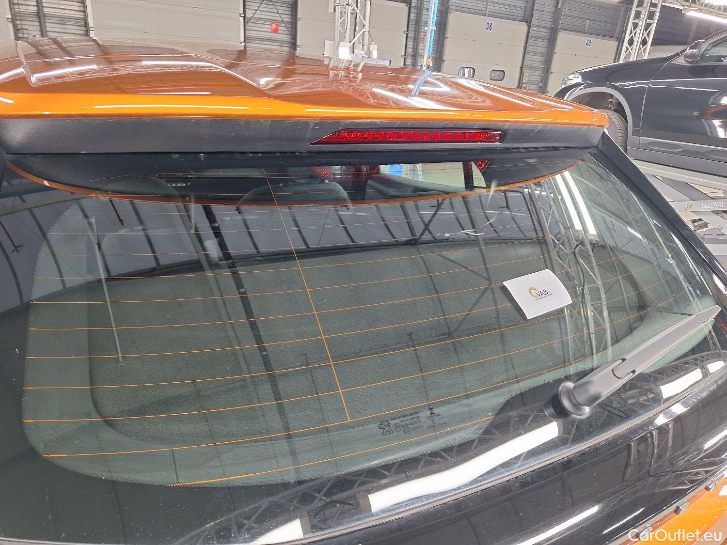  Peugeot  2008 Peugeot,  '19, Peugeot  1.2 Puretech 96kW S&S EAT8 Active Pac #15