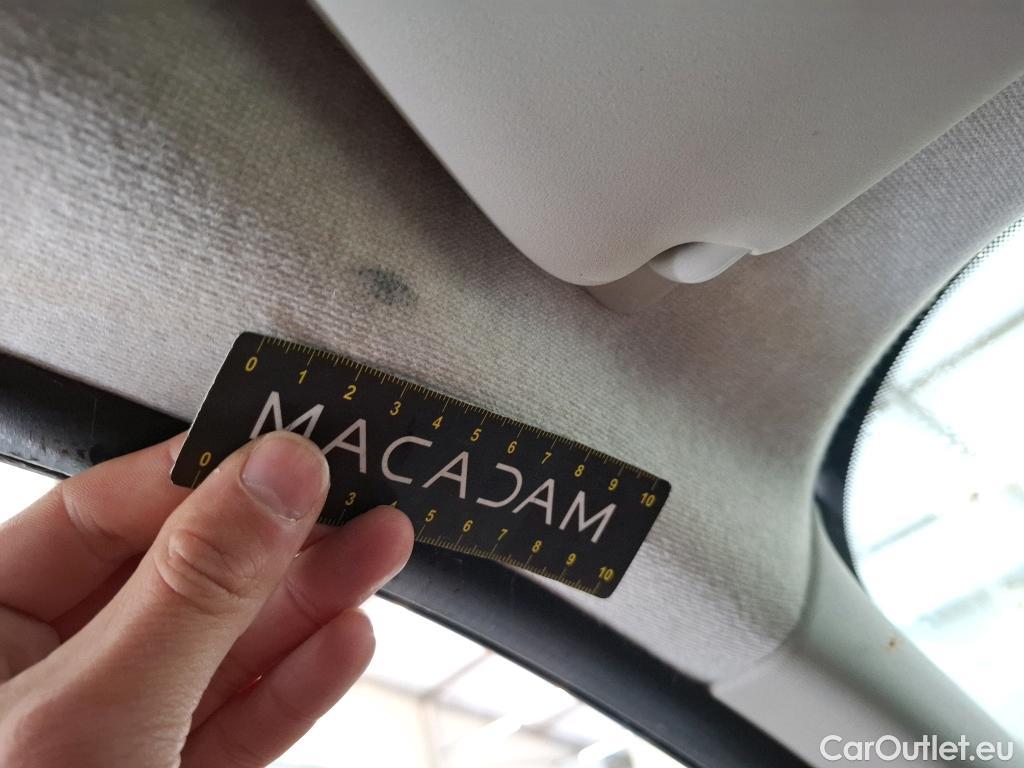  Renault  Trafic  Fourgon L2H1 3T Grand Confort 2.0 dCi 130CV BVM6 E6d #18