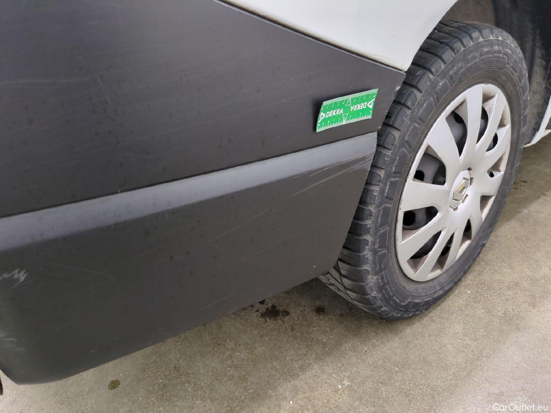  Renault  Trafic  Furgon Grand Confort L1H1 1000 1.6 dCi 120CV BVM6 E6 #20