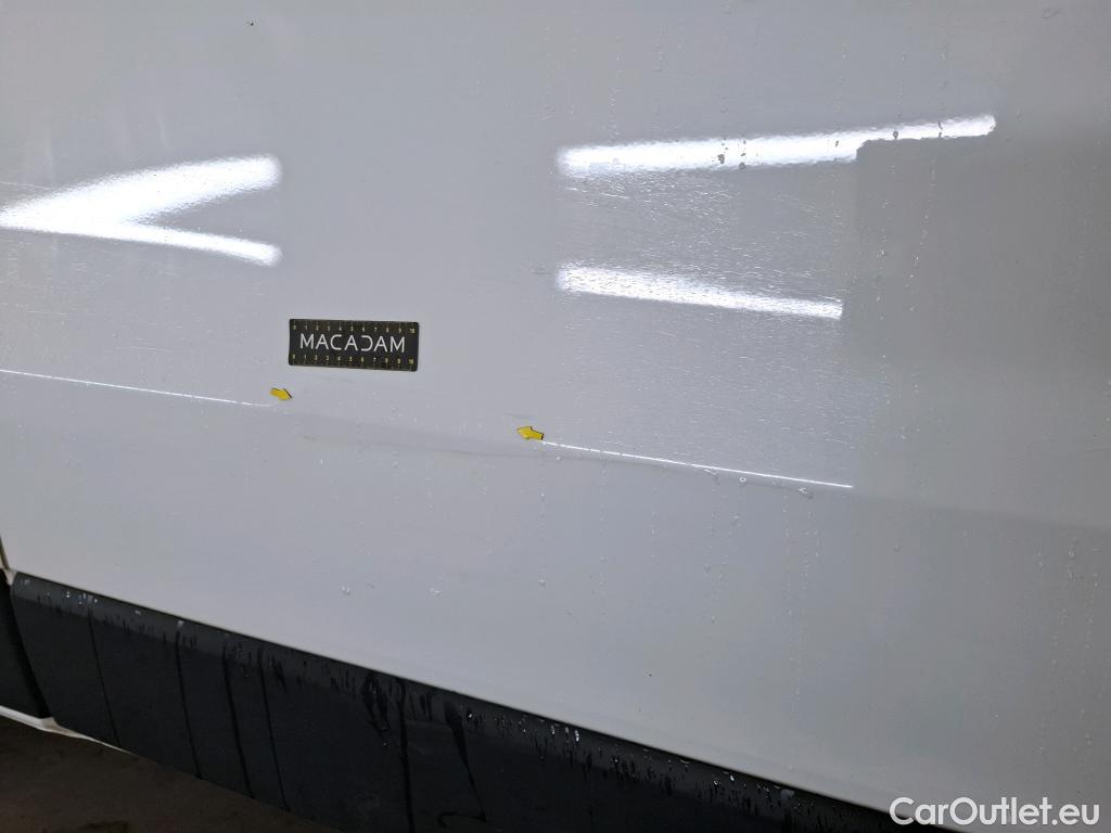  Renault  Trafic  Fourgon L2H1 3T Grand Confort 2.0 dCi 130CV BVM6 E6d #3