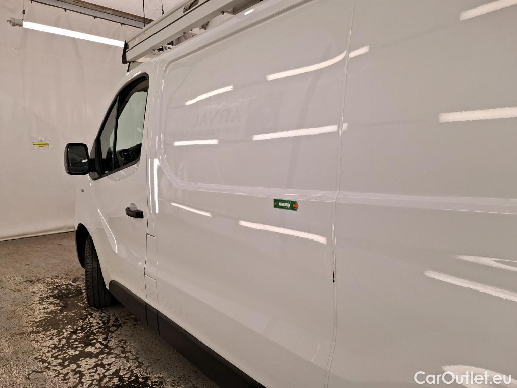  Renault  Trafic RENAULT  / 2014 / 4P / Fourgon tôlé FG GCFL1H1 1000 dCi95 Stop&Start E6 #33