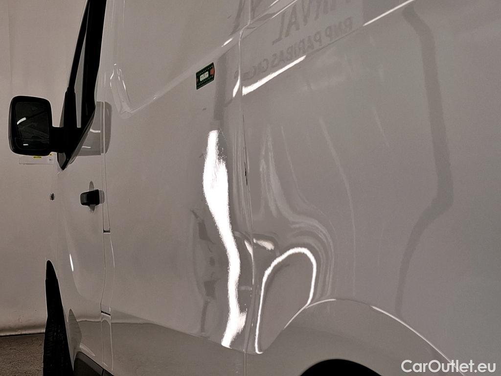  Renault  Trafic RENAULT  / 2014 / 4P / Fourgon tôlé FG GCFL1H1 1000 dCi95 Stop&Start E6 #35