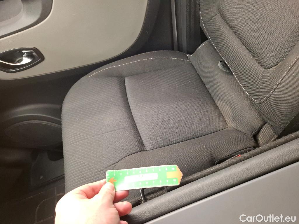  Renault  Trafic RENAULT  / 2014 / 4P / Fourgon tôlé FG GCFL1H1 1000 dCi95 Stop&Start E6 #30