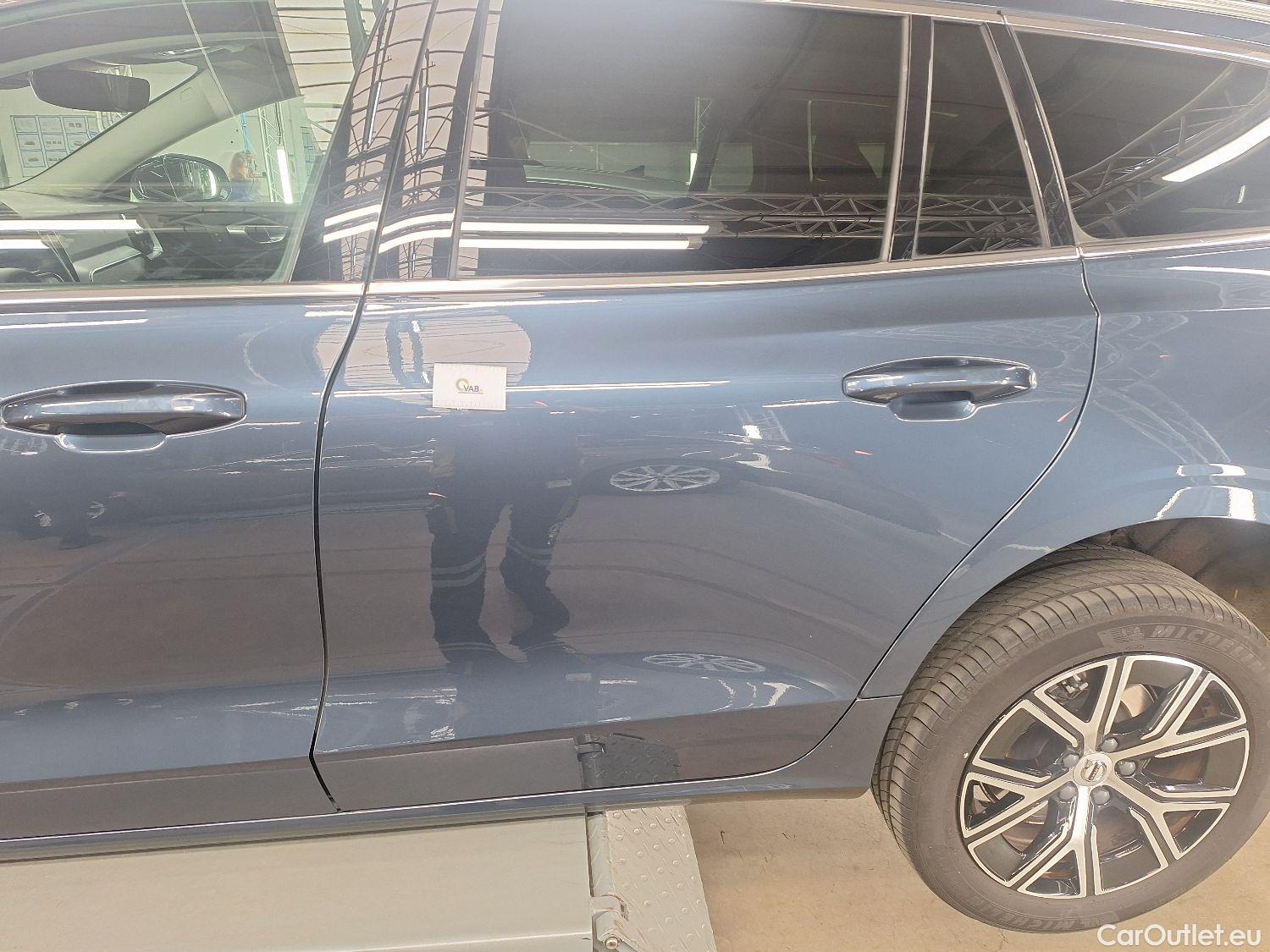  Volvo  V60 Volvo,  FL'22, Volvo  B3 Core DCT 5d #18