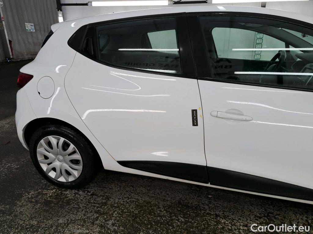  Renault  Clio  IV Air MediaNav 1.5 dCi 75CV BVM5 E6 #15