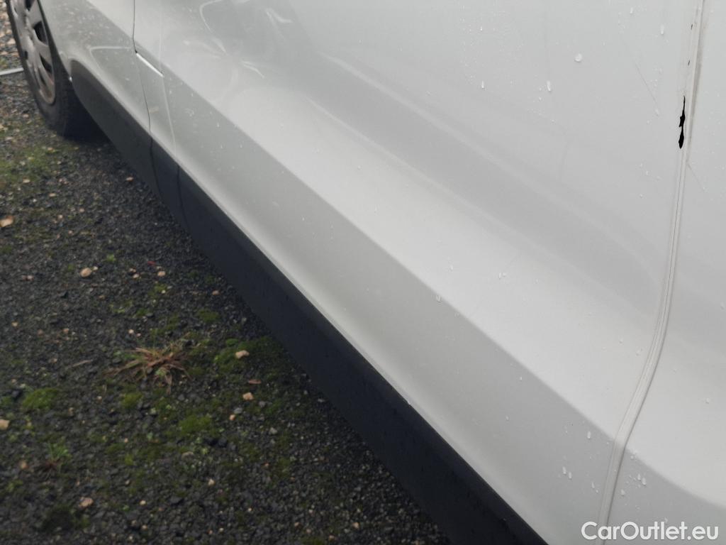  Renault  Trafic RENAULT  / 2014 / 4P / Fourgon tôlé FG GCFL1H1 1000 dCi95 Stop&Start E6 #37