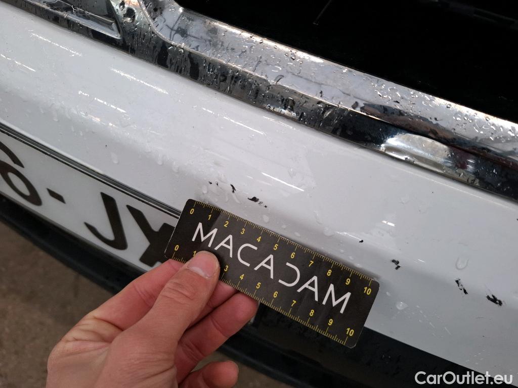  Renault  Trafic  Fourgon L2H1 3T Grand Confort 2.0 dCi 130CV BVM6 E6d #23