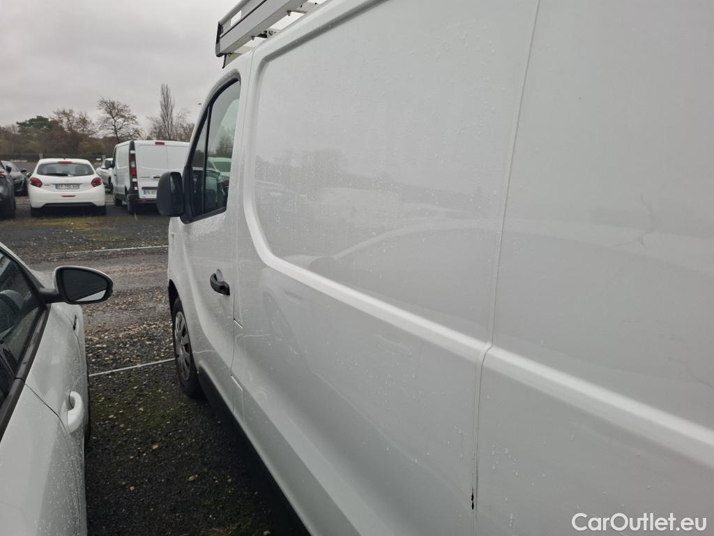  Renault  Trafic RENAULT  / 2014 / 4P / Fourgon tôlé FG GCFL1H1 1000 dCi95 Stop&Start E6 #38