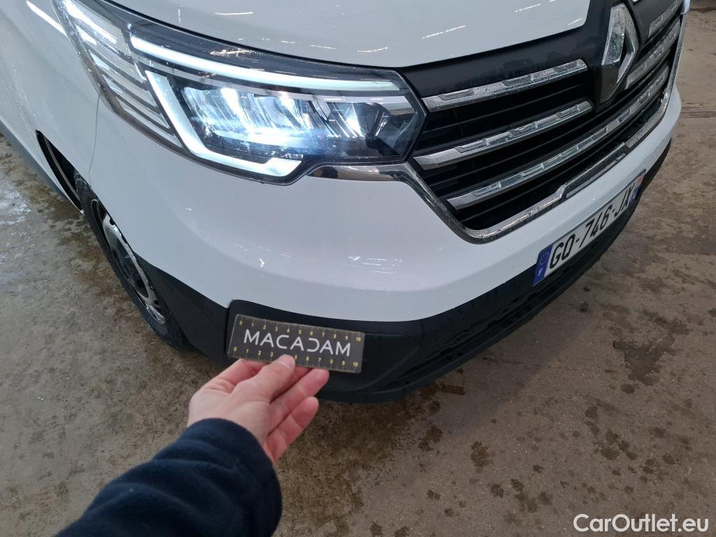  Renault  Trafic  Fourgon L2H1 3T Grand Confort 2.0 dCi 130CV BVM6 E6d #22