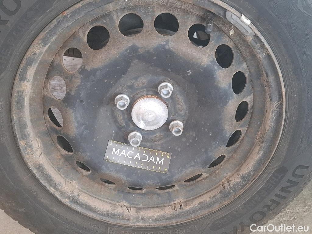  Renault  Clio RENAULT  Société VU 5p Berline Air Medianav dCi 90 #38