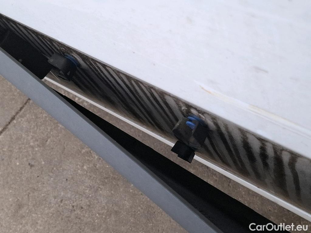  Renault  Master  III Fourgon L2H2 3 5 Grand Confort dCi 130CV BVM6 E6 #30