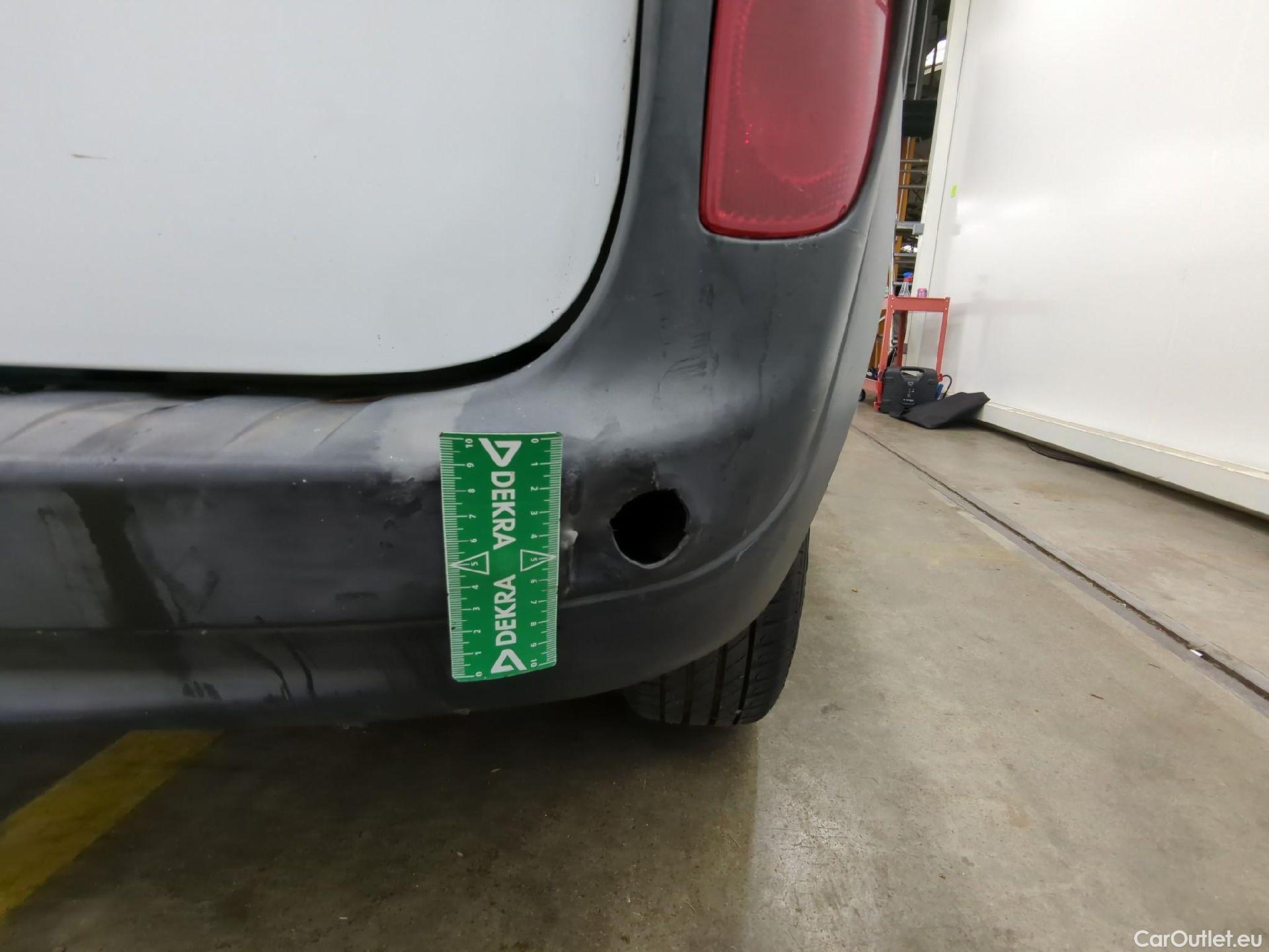  Renault  Kangoo  Express Grand Confort (L1) 1.5 dCi 75CV BVM5 E6 #57