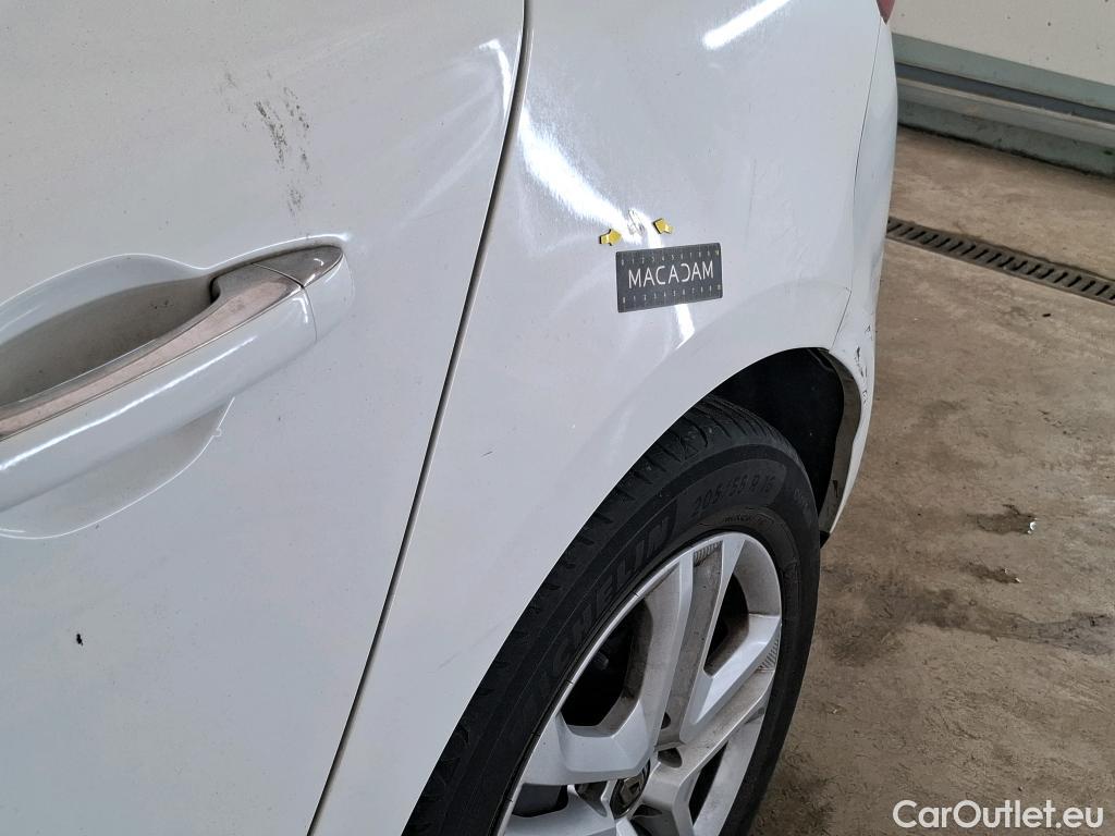  Renault  Megane RENAULT Mégane Berline 5p Berline Business TCe 115 FAP #30