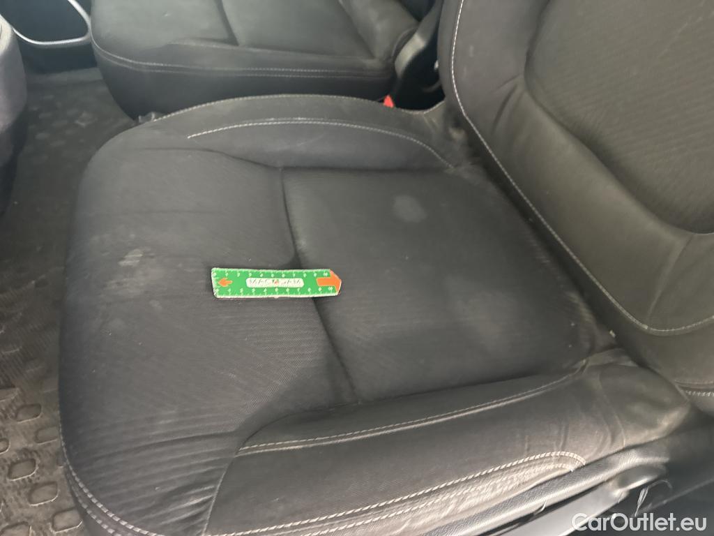  Renault  Trafic RENAULT  VU 4p Fourgon FG GCFL1H1 1200 dCi95 Stop&Start E6 #31