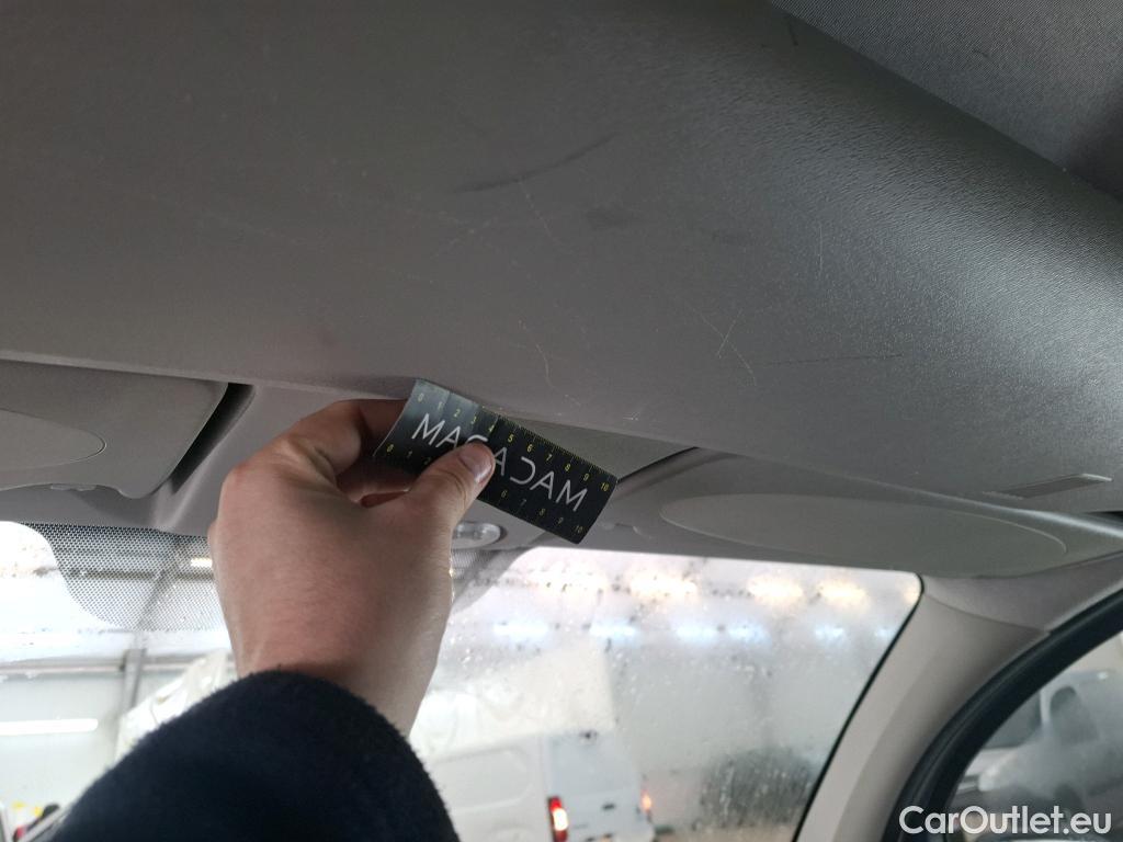  Renault  Kangoo RENAULT  Express VU 4p Fourgonnette Gd Volume Confort 1.5 dCi 90 #38