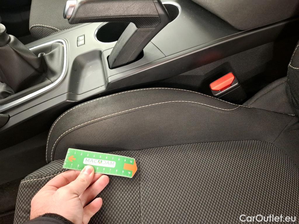  Renault  Megane  IV Berline 5pt. Société Air Nav 1.5 dCi 90CV BVM6 E6 #10