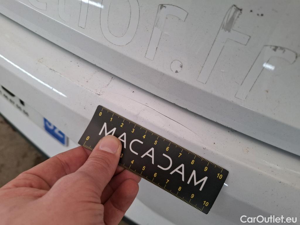  Renault  Megane  IV Berline 5pt. Société Air Nav 1.5 dCi 90CV BVM6 E6 #9