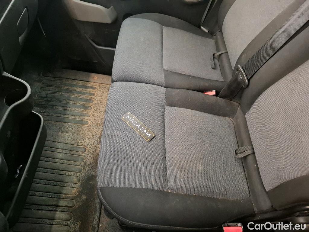  Renault  Master  III Fourgon L2H2 3 5 Grand Confort dCi 130CV BVM6 E6 #44