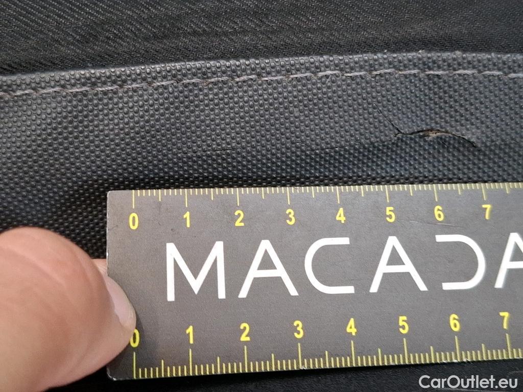  Renault  Master  III Fourgon L2H2 3 5 Grand Confort dCi 130CV BVM6 E6 #35