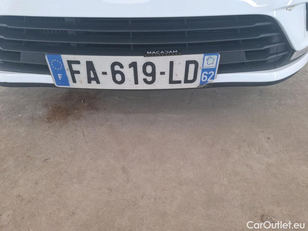  Renault  Clio RENAULT  Société VU 5p Berline Air Medianav dCi 90 #28