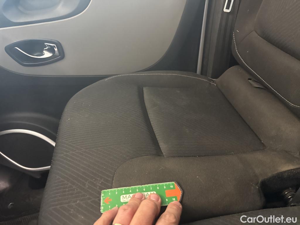  Renault  Trafic RENAULT  VU 4p Fourgon FG GCFL1H1 1200 dCi95 Stop&Start E6 #34