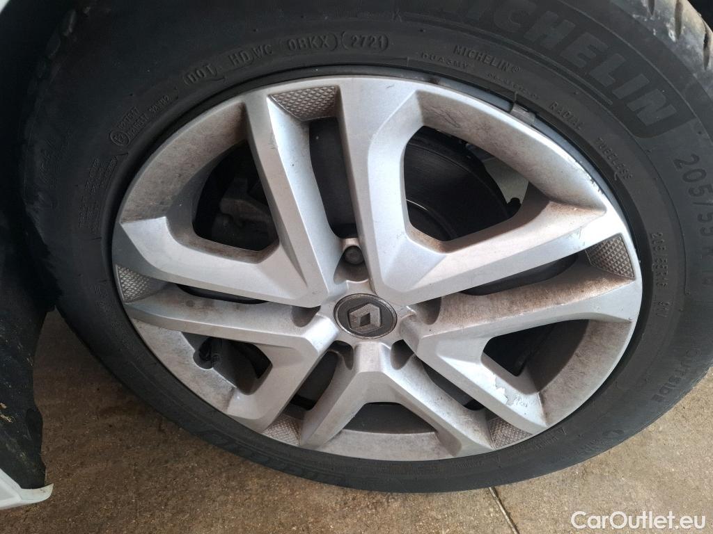  Renault  Megane RENAULT Mégane Berline 5p Berline Business TCe 115 FAP #34