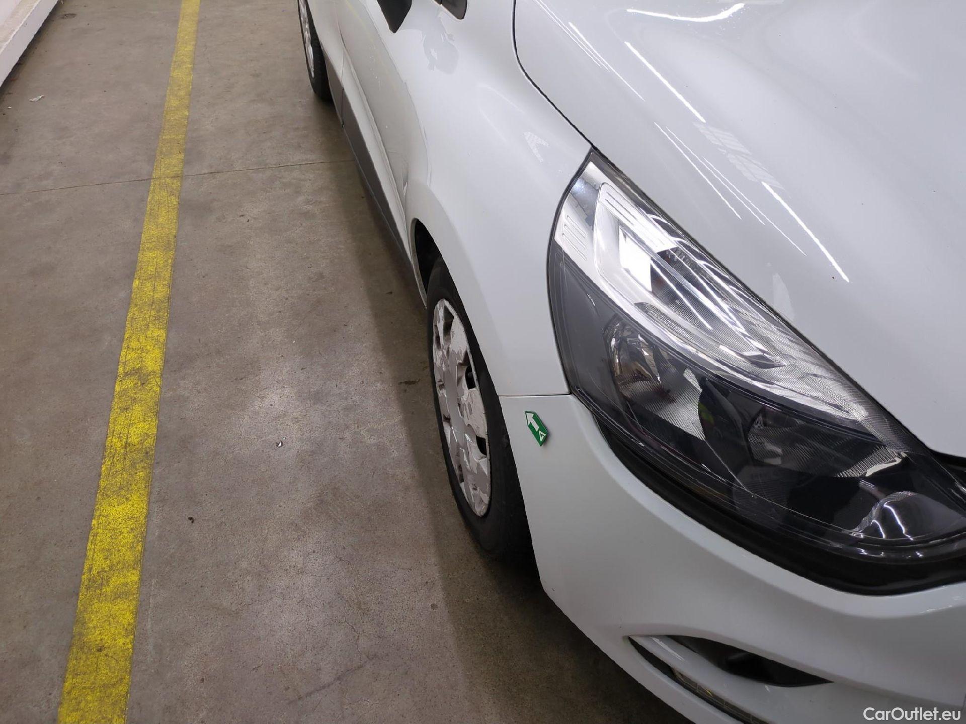  Renault  Clio  IV Air 1.5 dCi 75CV BVM5 E6 #22