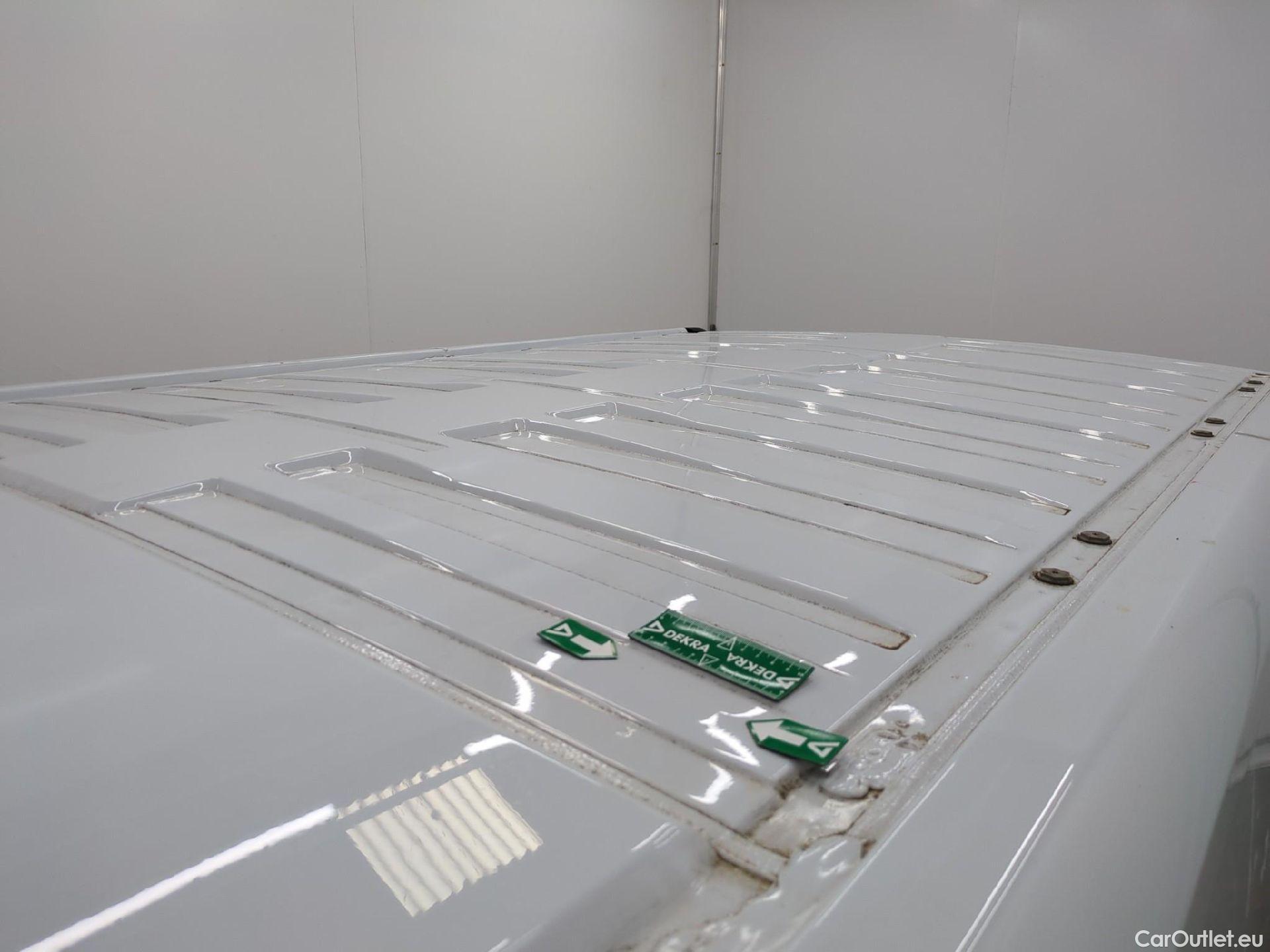  Renault  Trafic  Furgon Grand Confort L1H1 1000 1.6 dCi 120CV BVM6 E6 #44