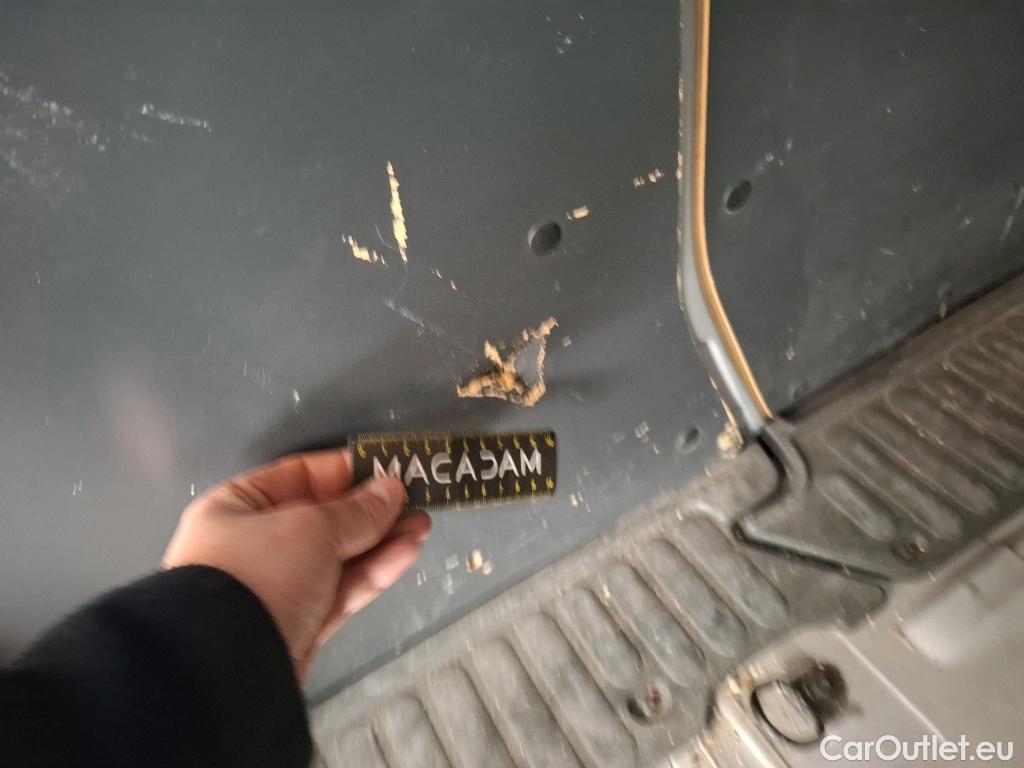  Renault  Kangoo RENAULT  Express VU 4p Fourgonnette Gd Volume Confort 1.5 dCi 90 #25