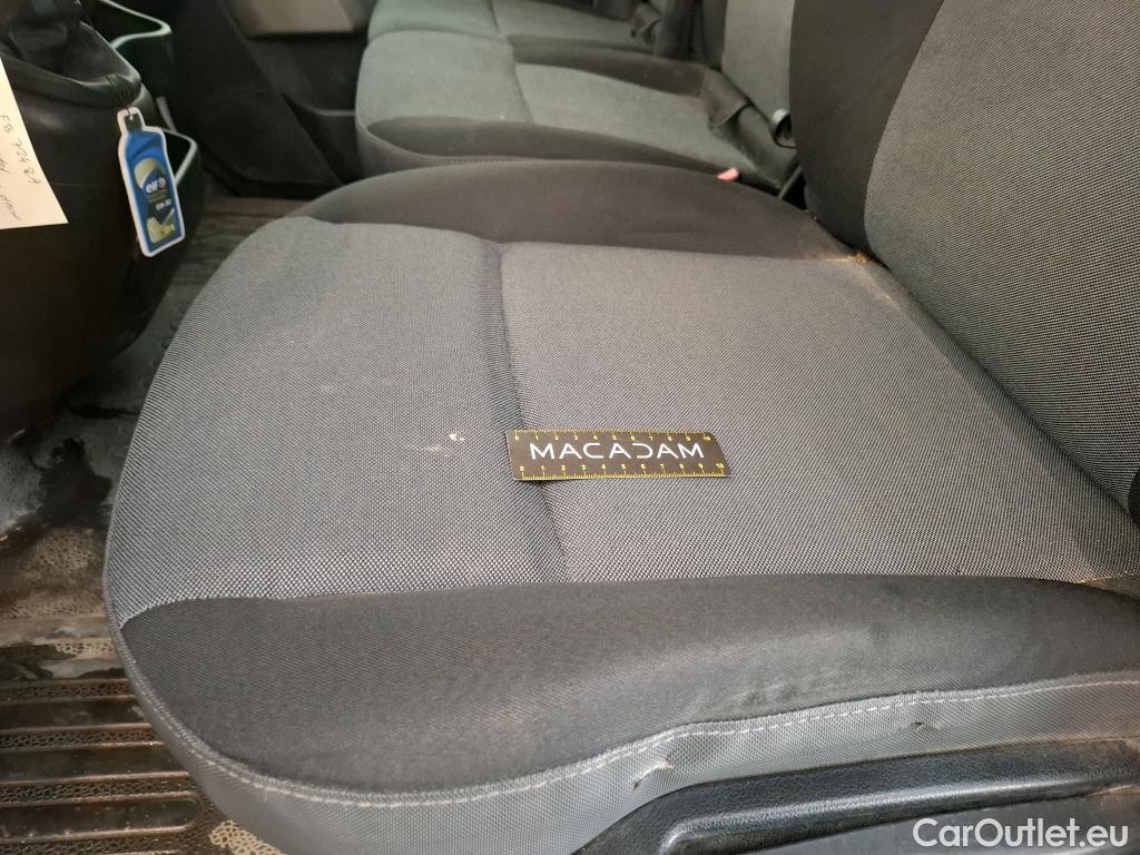  Renault  Master  III Fourgon L2H2 3 5 Grand Confort dCi 130CV BVM6 E6 #33