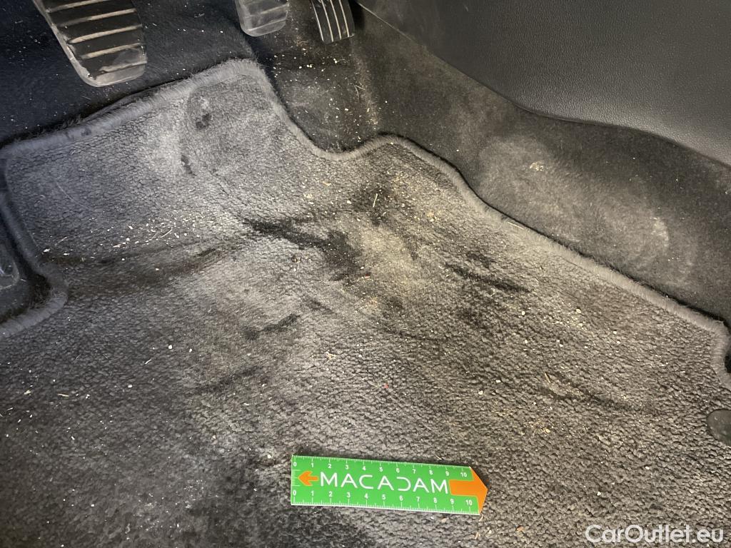  Renault  Captur RENAULT  5p Crossover Business TCe 90 #11