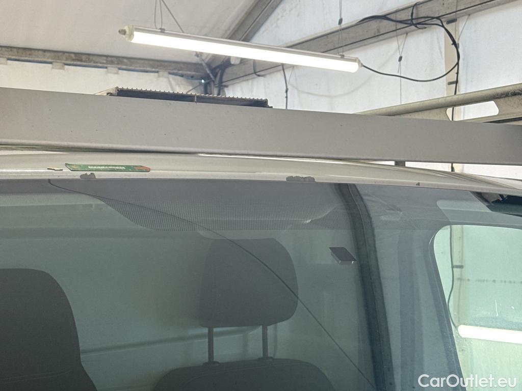  Renault  Trafic RENAULT  VU 4p Fourgon FG GCFL1H1 1200 dCi95 Stop&Start E6 #17