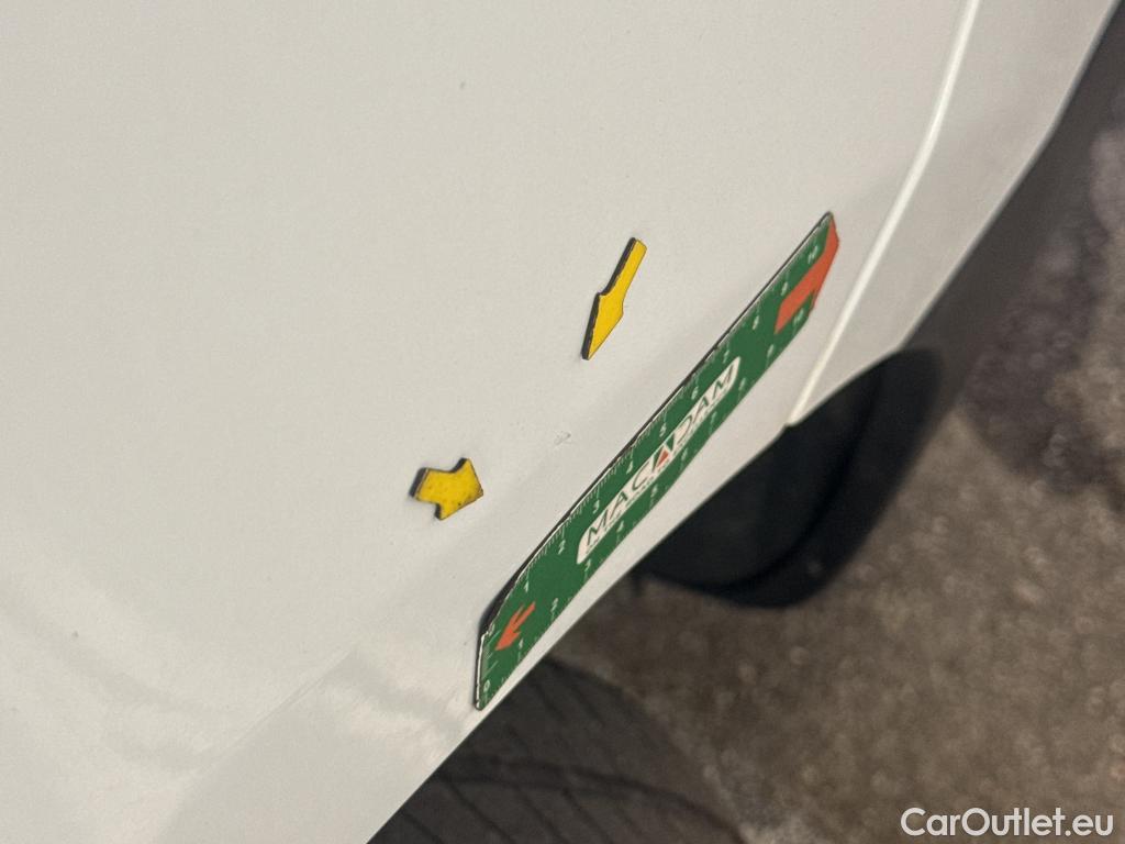  Renault  Trafic RENAULT  VU 4p Fourgon FG GCFL1H1 1200 dCi95 Stop&Start E6 #40