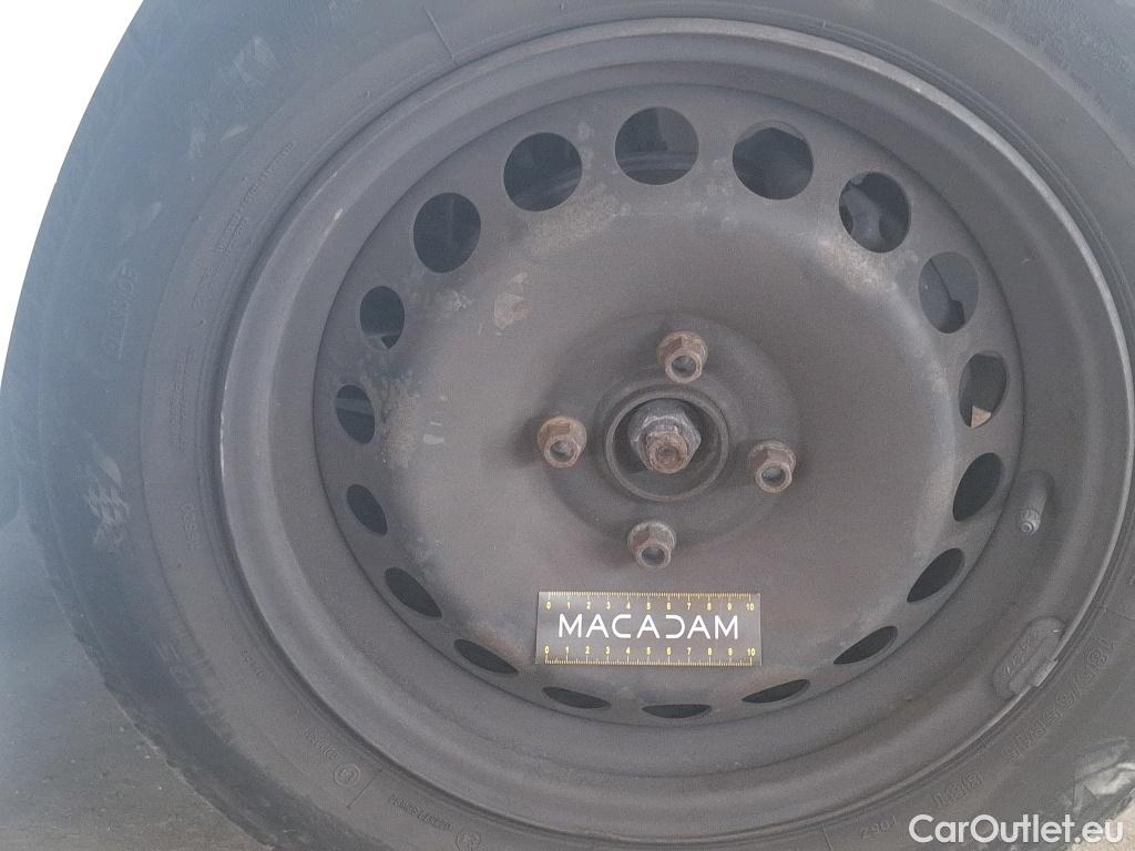  Renault  Clio RENAULT  Société VU 5p Berline Air Medianav dCi 90 #41