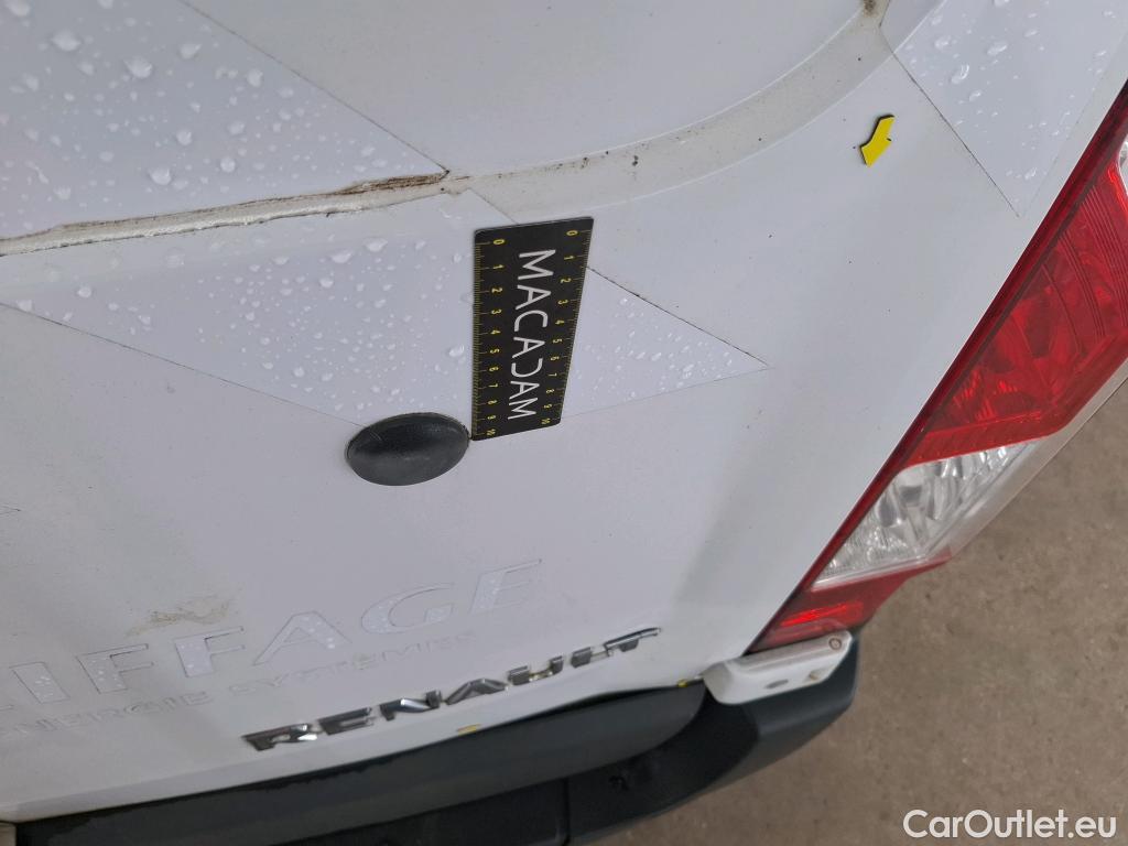  Renault  Master  III Fourgon L2H2 3 5 Grand Confort dCi 130CV BVM6 E6 #12