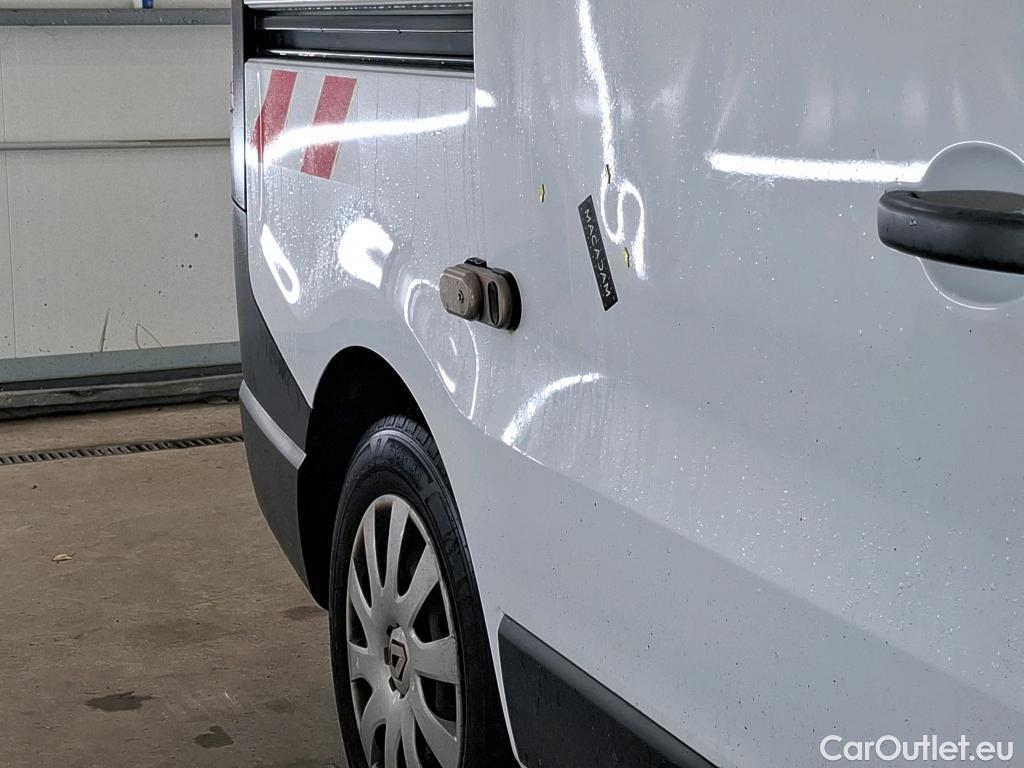  Renault  Trafic  Furgon Grand Confort L1H1 1200 1.6 dCi 125CV BVM6 E6 #21