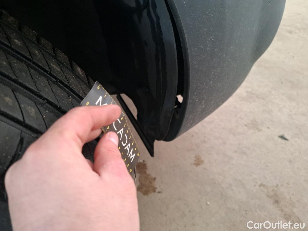  Renault  Kangoo RENAULT  Express VU 4p Fourgonnette Gd Volume Confort 1.5 dCi 90 #68